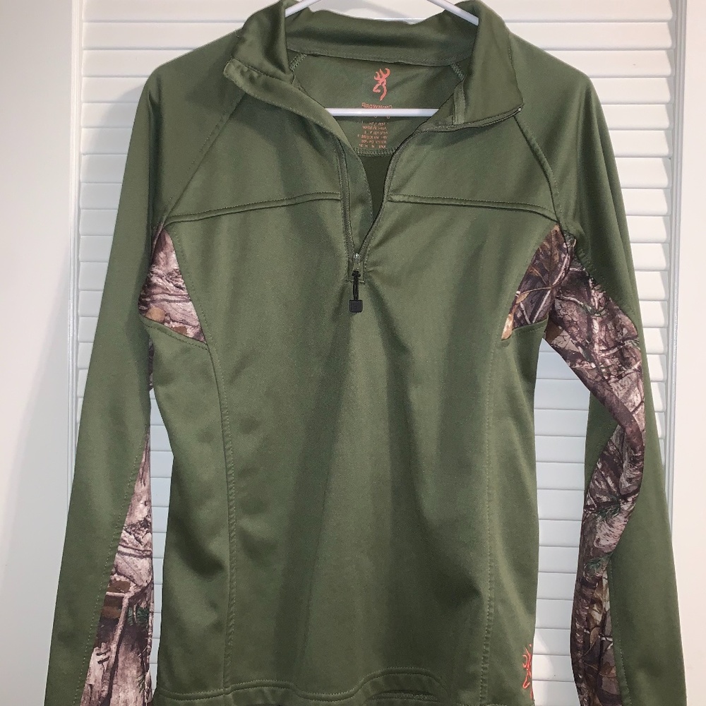 Camo Sleeve Quarter Zip